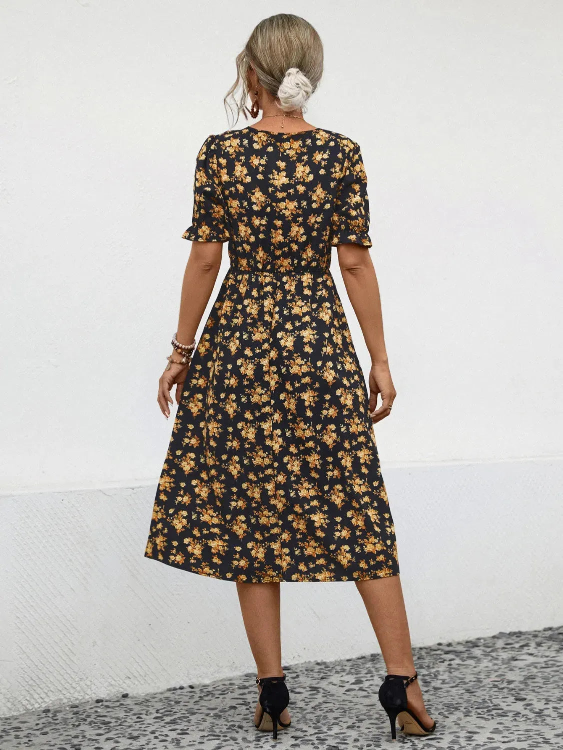 Slit Printed V-Neck Short Sleeve Dress Casual Dresses - Tophatter Daily Deals